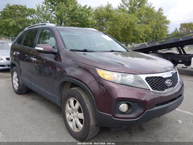 2011 Kia Sorento Lx მანქანა იყიდება აუქციონზე, vin: 5XYKT3A15BG033713, აუქციონის ნომერი: 45974759