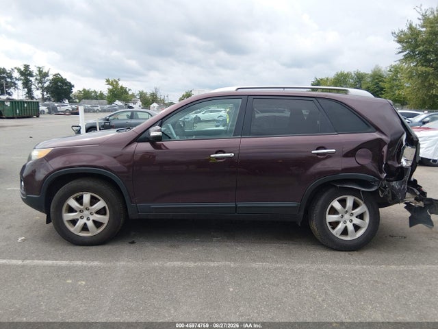 2011 Kia Sorento Lx მანქანა იყიდება აუქციონზე, vin: 5XYKT3A15BG033713, აუქციონის ნომერი: 45974759
