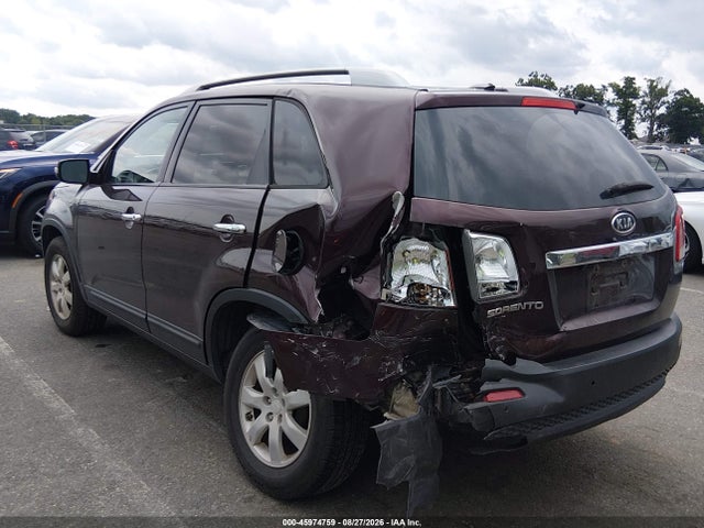 2011 Kia Sorento Lx მანქანა იყიდება აუქციონზე, vin: 5XYKT3A15BG033713, აუქციონის ნომერი: 45974759