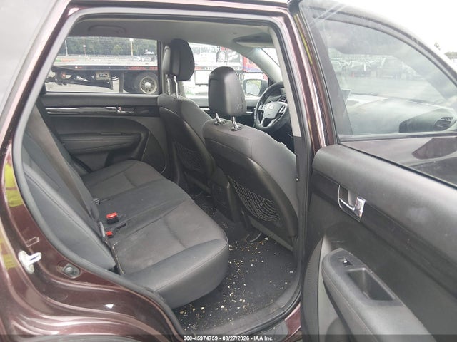 2011 Kia Sorento Lx მანქანა იყიდება აუქციონზე, vin: 5XYKT3A15BG033713, აუქციონის ნომერი: 45974759