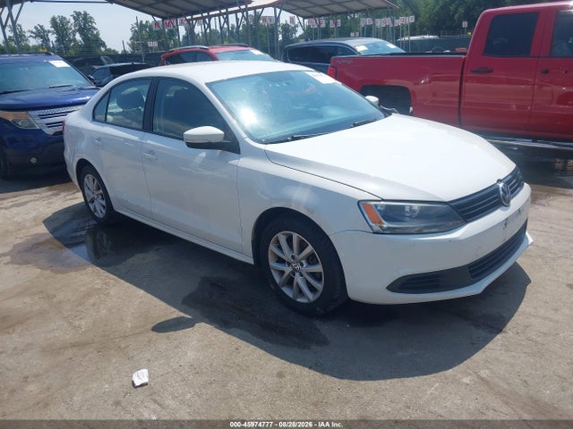 45974777 :رقم المزاد ، 3VWBX7AJ1CM420224 vin ، 2012 Volkswagen Jetta 2.5l Se مزاد بيع
