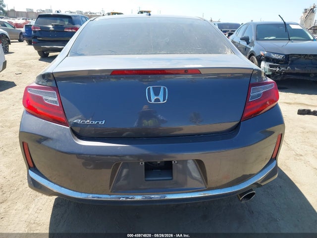 Honda ACCORD EX 2017 1HGCT1B70HA007140 Image 16