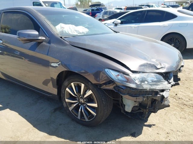 Honda ACCORD EX 2017 1HGCT1B70HA007140 Image 17