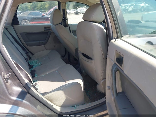 45974822 :رقم المزاد ، 1FAHP3EN2BW173576 vin ، 2011 Ford Focus S مزاد بيع