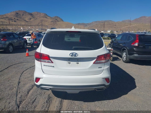 KM8SMDHFXJU269691 Hyundai Santa Fe Se