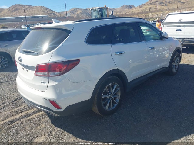 KM8SMDHFXJU269691 Hyundai Santa Fe Se