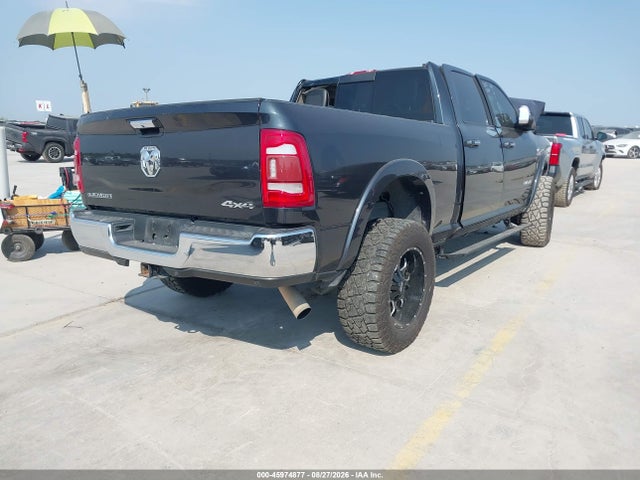 45974877 :رقم المزاد ، 3C6UR5FL1MG621102 vin ، 2021 Ram 2500 Laramie  4x4 6'4 Box مزاد بيع