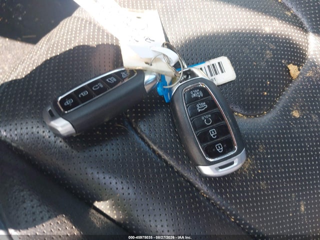 2022 Hyundai Elantra Limited მანქანა იყიდება აუქციონზე, vin: KMHLP4AG5NU228924, აუქციონის ნომერი: 45975035