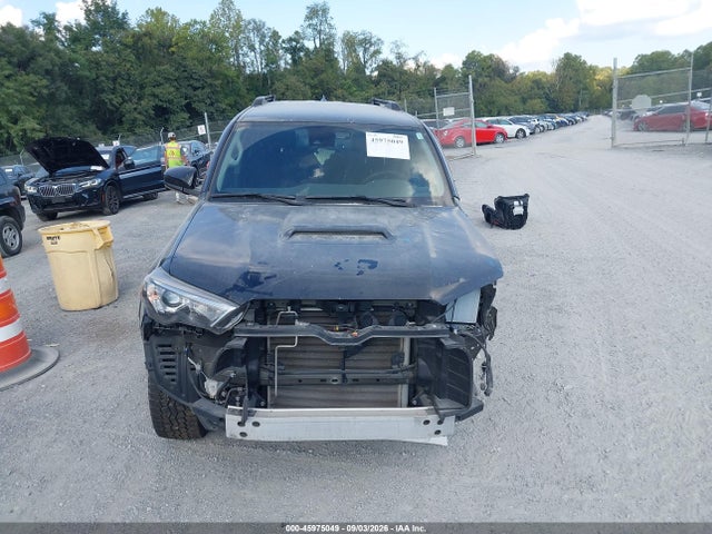 45975049 :رقم المزاد ، JTEPU5JR1N6068305 vin ، 2022 Toyota 4runner Trd Off Road مزاد بيع