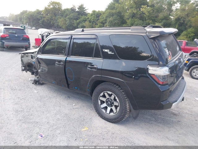 45975049 :رقم المزاد ، JTEPU5JR1N6068305 vin ، 2022 Toyota 4runner Trd Off Road مزاد بيع