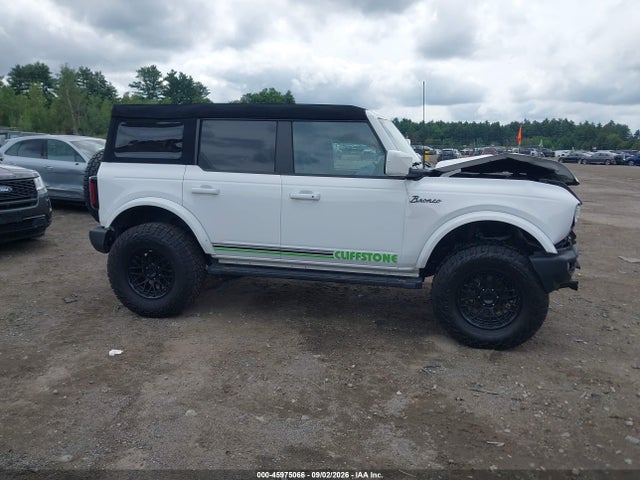 2024 Ford Bronco Outer Banks მანქანა იყიდება აუქციონზე, vin: 1FMEE8BP4RLA25751, აუქციონის ნომერი: 45975066