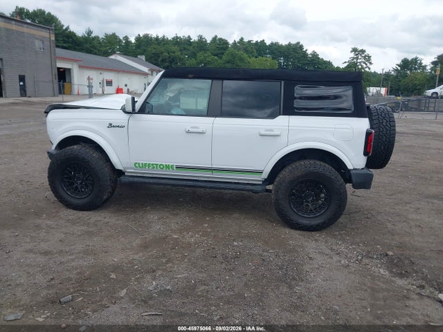 2024 Ford Bronco Outer Banks მანქანა იყიდება აუქციონზე, vin: 1FMEE8BP4RLA25751, აუქციონის ნომერი: 45975066