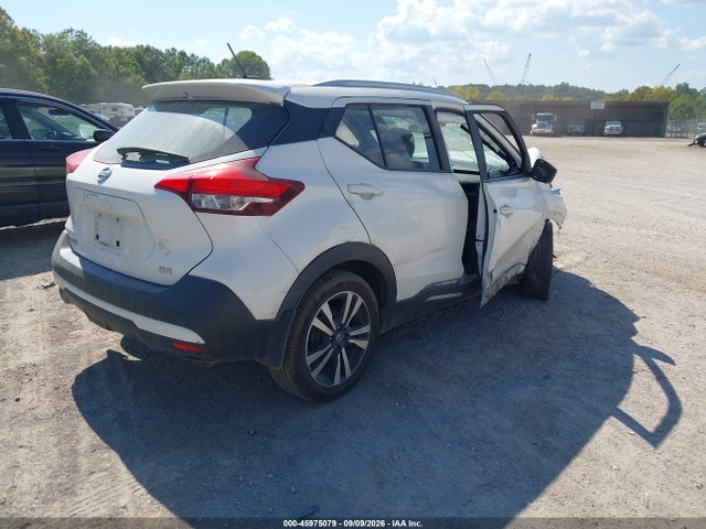45975079 :رقم المزاد ، 3N1CP5CU6JL538942 vin ، 2018 Nissan Kicks Sr مزاد بيع