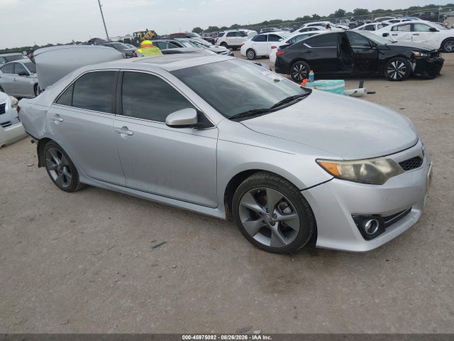 2014 Toyota Camry Se Sport მანქანა იყიდება აუქციონზე, vin: 4T1BF1FK4EU839196, აუქციონის ნომერი: 45975092