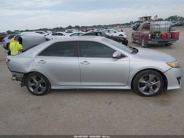 2014 Toyota Camry Se Sport მანქანა იყიდება აუქციონზე, vin: 4T1BF1FK4EU839196, აუქციონის ნომერი: 45975092