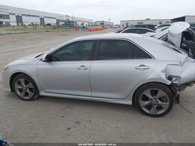 2014 Toyota Camry Se Sport მანქანა იყიდება აუქციონზე, vin: 4T1BF1FK4EU839196, აუქციონის ნომერი: 45975092