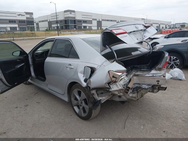 2014 Toyota Camry Se Sport მანქანა იყიდება აუქციონზე, vin: 4T1BF1FK4EU839196, აუქციონის ნომერი: 45975092