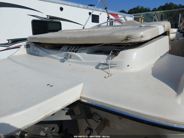Продаж на аукціоні авто 2004 Larson Other, vin: LAR75069D404, номер лоту: 45975112