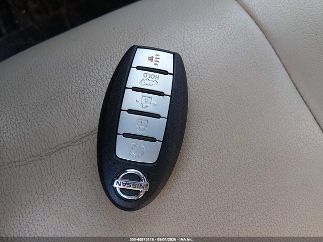 45975116 :رقم المزاد ، 5N1DR2MN2HC629936 vin ، 2017 Nissan Pathfinder Platinum مزاد بيع