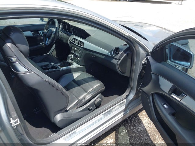 45975126 :رقم المزاد ، WDDGJ4HB0FG374512 vin ، 2015 Mercedes-benz C 250 مزاد بيع
