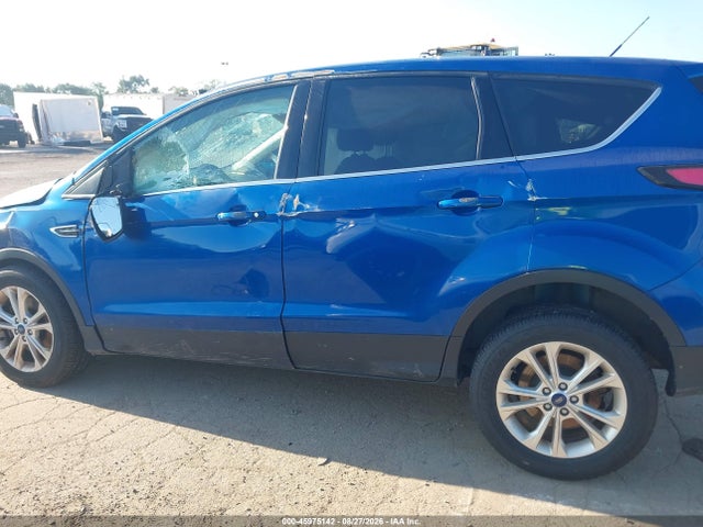 45975142 :رقم المزاد ، 1FMCU9G95HUE88064 vin ، 2017 Ford Escape Se مزاد بيع