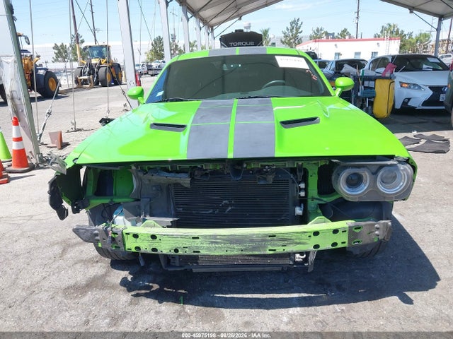 45975198 :رقم المزاد ، 2C3CDZAG6HH592646 vin ، 2017 Dodge Challenger Sxt مزاد بيع