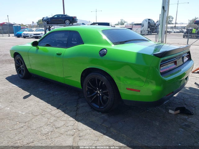 45975198 :رقم المزاد ، 2C3CDZAG6HH592646 vin ، 2017 Dodge Challenger Sxt مزاد بيع