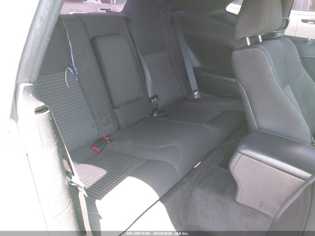 45975198 :رقم المزاد ، 2C3CDZAG6HH592646 vin ، 2017 Dodge Challenger Sxt مزاد بيع