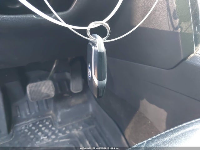 45975207 :رقم المزاد ، 1FM5K8D88HGA09879 vin ، 2017 Ford Explorer Xlt مزاد بيع