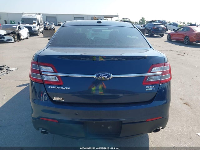 45975238 :رقم المزاد ، 1FAHP2H89GG143301 vin ، 2016 Ford Taurus Sel مزاد بيع