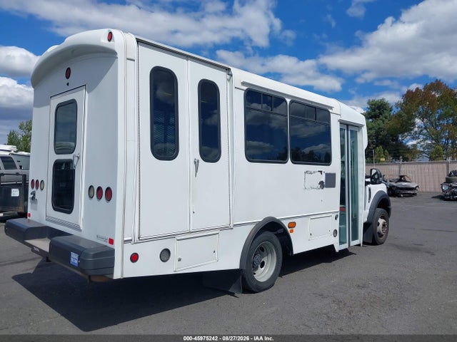 Ford F-450 Chassis Xl 2018 1FDAF4GY5JDA01866 Image 4