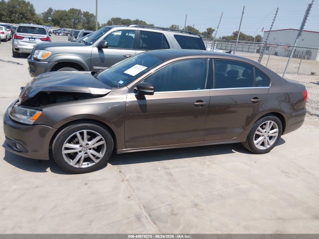 Продаж на аукціоні авто 2011 Volkswagen Jetta 2.5l Sel, vin: 3VWLX7AJ7BM364082, номер лоту: 45975275