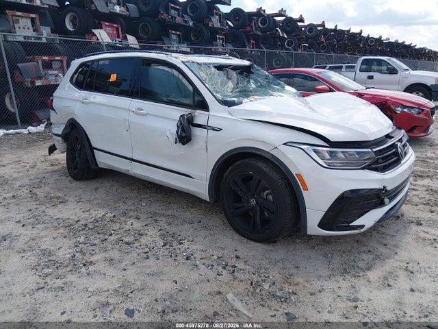 2023 Volkswagen Tiguan Se R-line Black მანქანა იყიდება აუქციონზე, vin: 3VVCB7AX8PM121668, აუქციონის ნომერი: 45975278