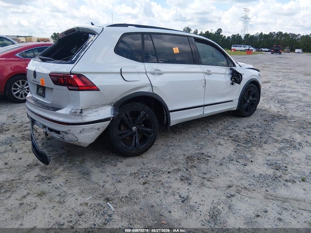 Продажа на аукционе авто 2023 Volkswagen Tiguan Se R-line Black, vin: 3VVCB7AX8PM121668, номер лота: 45975278