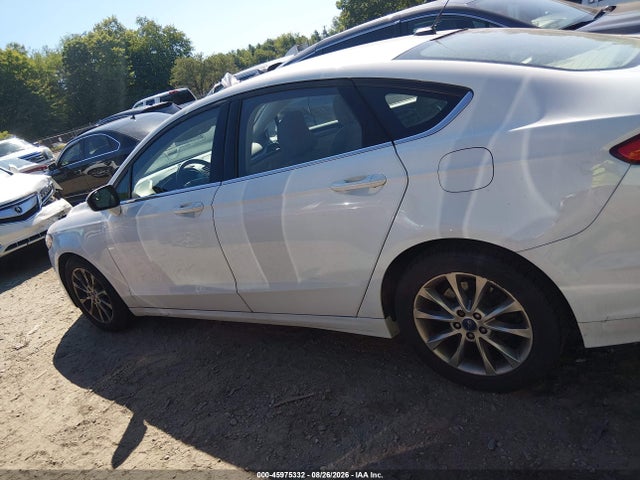 45975332 :رقم المزاد ، 3FA6P0HD0HR378835 vin ، 2017 Ford Fusion Se مزاد بيع