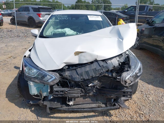 Продаж на аукціоні авто 2021 Nissan Versa Sv Xtronic Cvt, vin: 3N1CN8EV1ML923701, номер лоту: 45975343