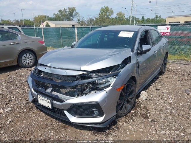 45975351 :رقم المزاد ، SHHFK7H40JU404003 vin ، 2018 Honda Civic Sport مزاد بيع