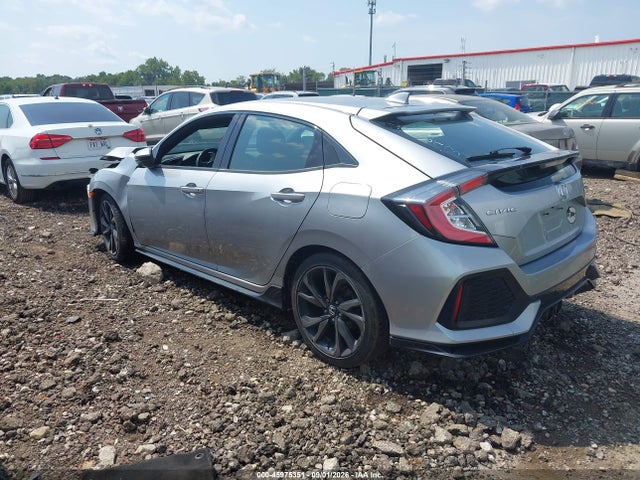 45975351 :رقم المزاد ، SHHFK7H40JU404003 vin ، 2018 Honda Civic Sport مزاد بيع
