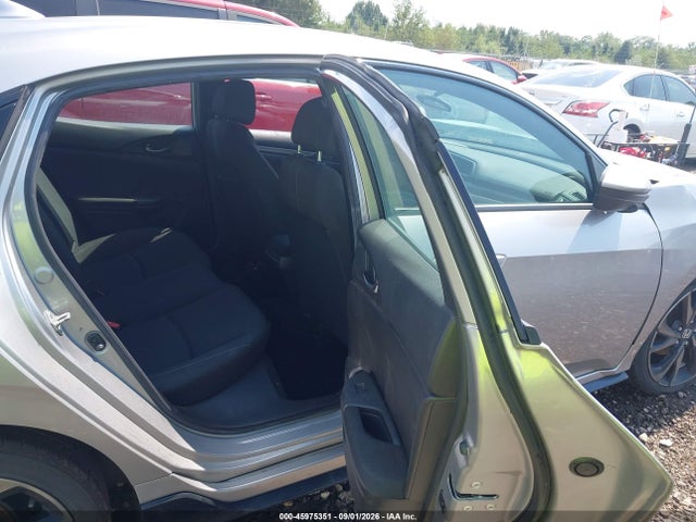 45975351 :رقم المزاد ، SHHFK7H40JU404003 vin ، 2018 Honda Civic Sport مزاد بيع