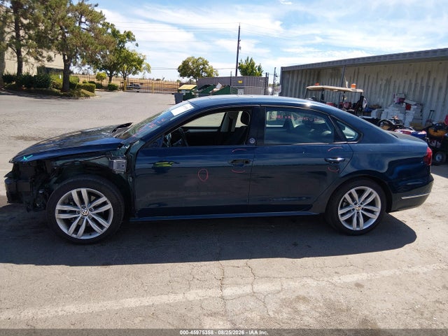 2019 Volkswagen Passat 2.0t Wolfsburg Edition მანქანა იყიდება აუქციონზე, vin: 1VWLA7A36KC000840, აუქციონის ნომერი: 45975358