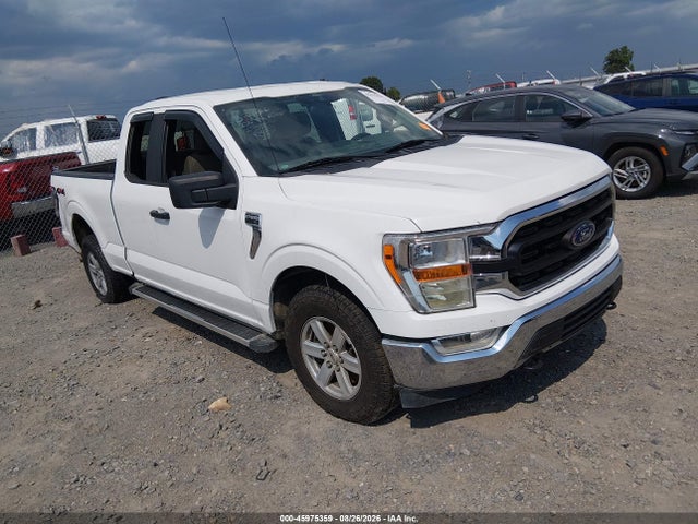 45975359 :رقم المزاد ، 1FTFX1E58MFA36957 vin ، 2021 Ford F-150 Xlt مزاد بيع