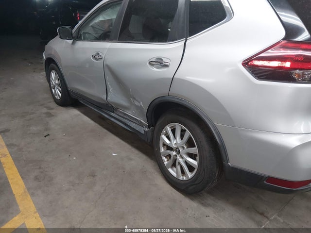 Продажа на аукционе авто 2018 Nissan Rogue Sv, vin: KNMAT2MTXJP594794, номер лота: 45975384