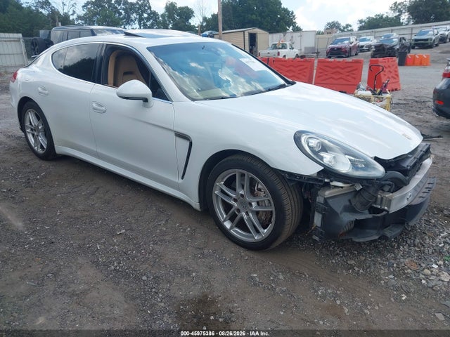 2014 Porsche Panamera S მანქანა იყიდება აუქციონზე, vin: WP0AB2A70EL055284, აუქციონის ნომერი: 45975386