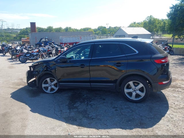 5LMCJ1C95GUJ07695 Lincoln Mkc Premier