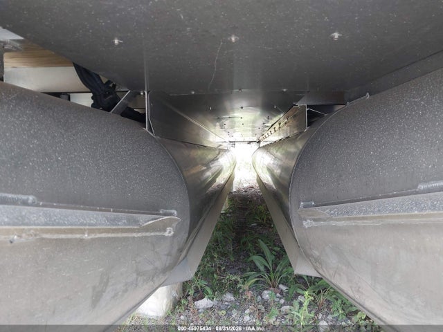 Godfrey Pontoon 2021 GDY60995C121 Image 13