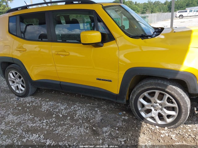 Продаж на аукціоні авто 2017 Jeep Renegade Latitude Fwd, vin: ZACCJABBXHPE67057, номер лоту: 45975447