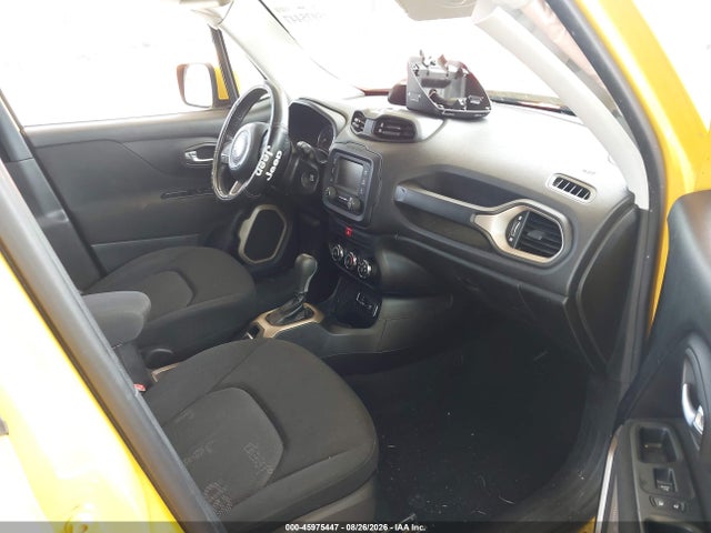 Продаж на аукціоні авто 2017 Jeep Renegade Latitude Fwd, vin: ZACCJABBXHPE67057, номер лоту: 45975447