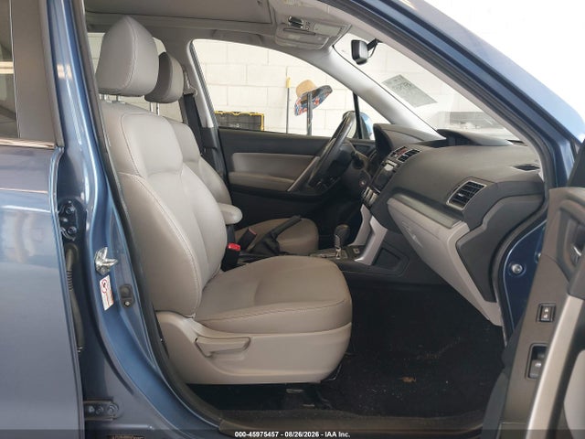 Subaru Forester 2.5i Limited 2016 JF2SJAHC6GH462408 Image 5