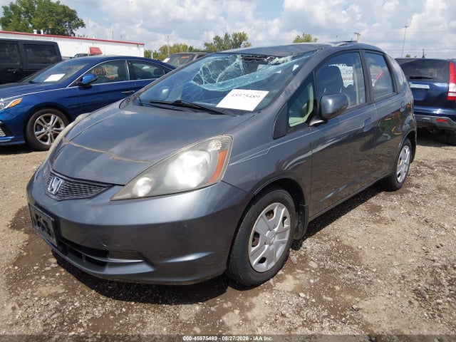 45975489 :رقم المزاد ، JHMGE8H33DC060192 vin ، 2013 Honda Fit مزاد بيع