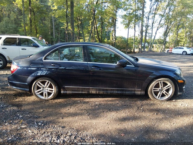 Aukcja sprzedaży 2012 Mercedes-benz C 300 Luxury 4matic/sport 4matic, vin: WDDGF8BB2CF907477, numer aukcji: 45975511